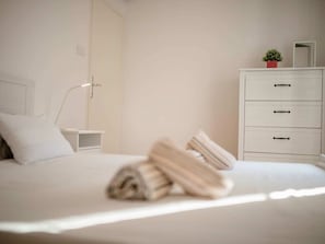 3 bedrooms, individually furnished, bed sheets