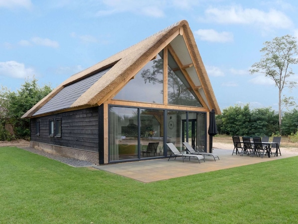 House | Exterior