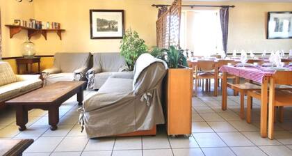 Sprawling Holiday Home in Bënzelt with Garden near Belgium