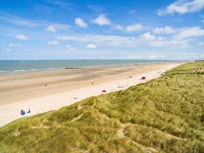 Villa | View from property - Holiday Home Near North Sea Beach, Breeduyn (Bredene)