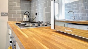 Unclassified image, 5 of 16, button - Delightful Apartment in Glasgow on the Bank of Clyde River (Glasgow)
