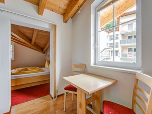 Dining - Pretty Apartment in Sankt Anton am Arlberg With Sauna (Sankt Anton am Arlberg)