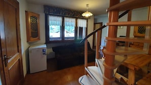 3 bedrooms - Lovely Apartment in Canazei With Balcony (Campitello di Fassa)