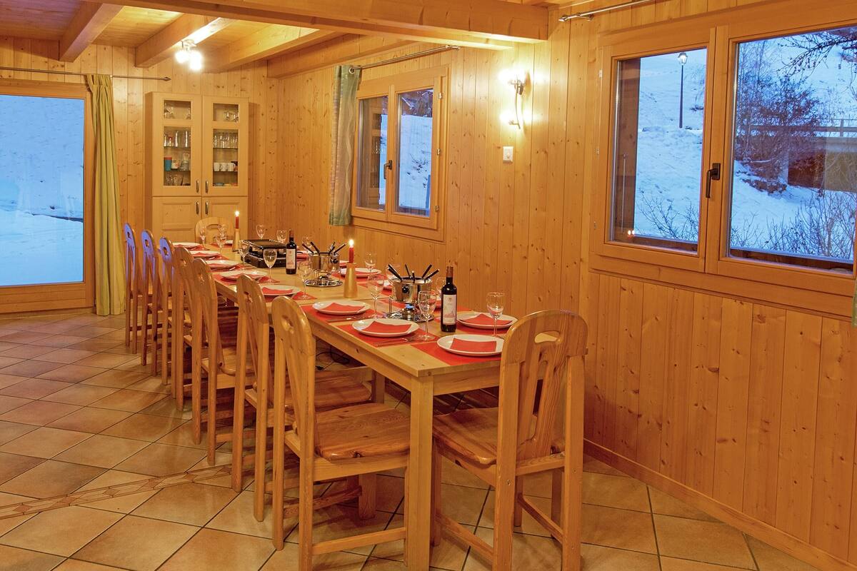 House | Dining