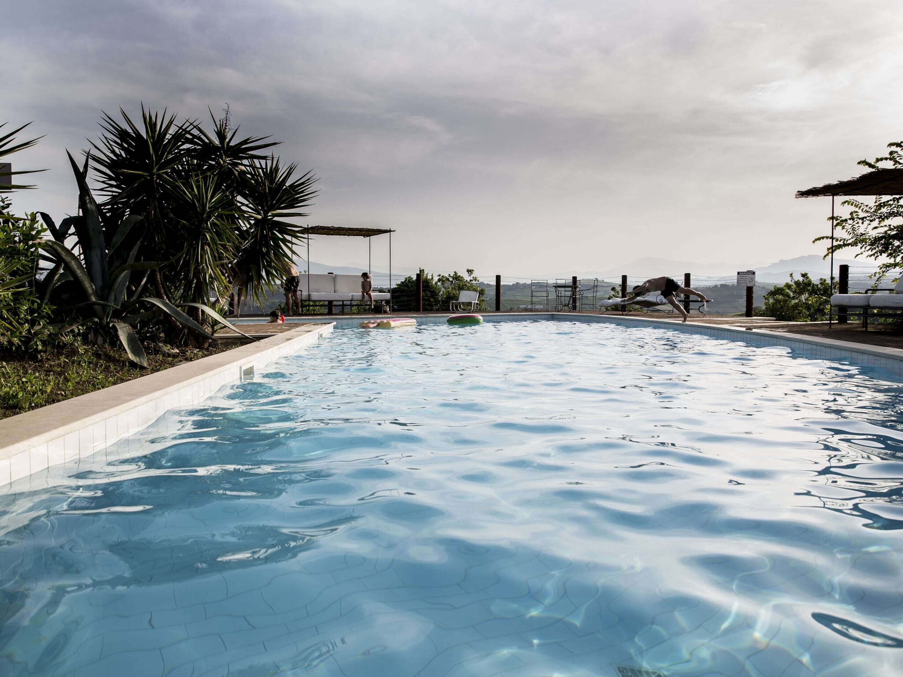 Apartment | Pool | Outdoor pool