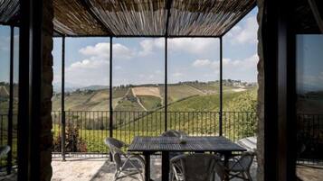 Apartment | Tempat makan