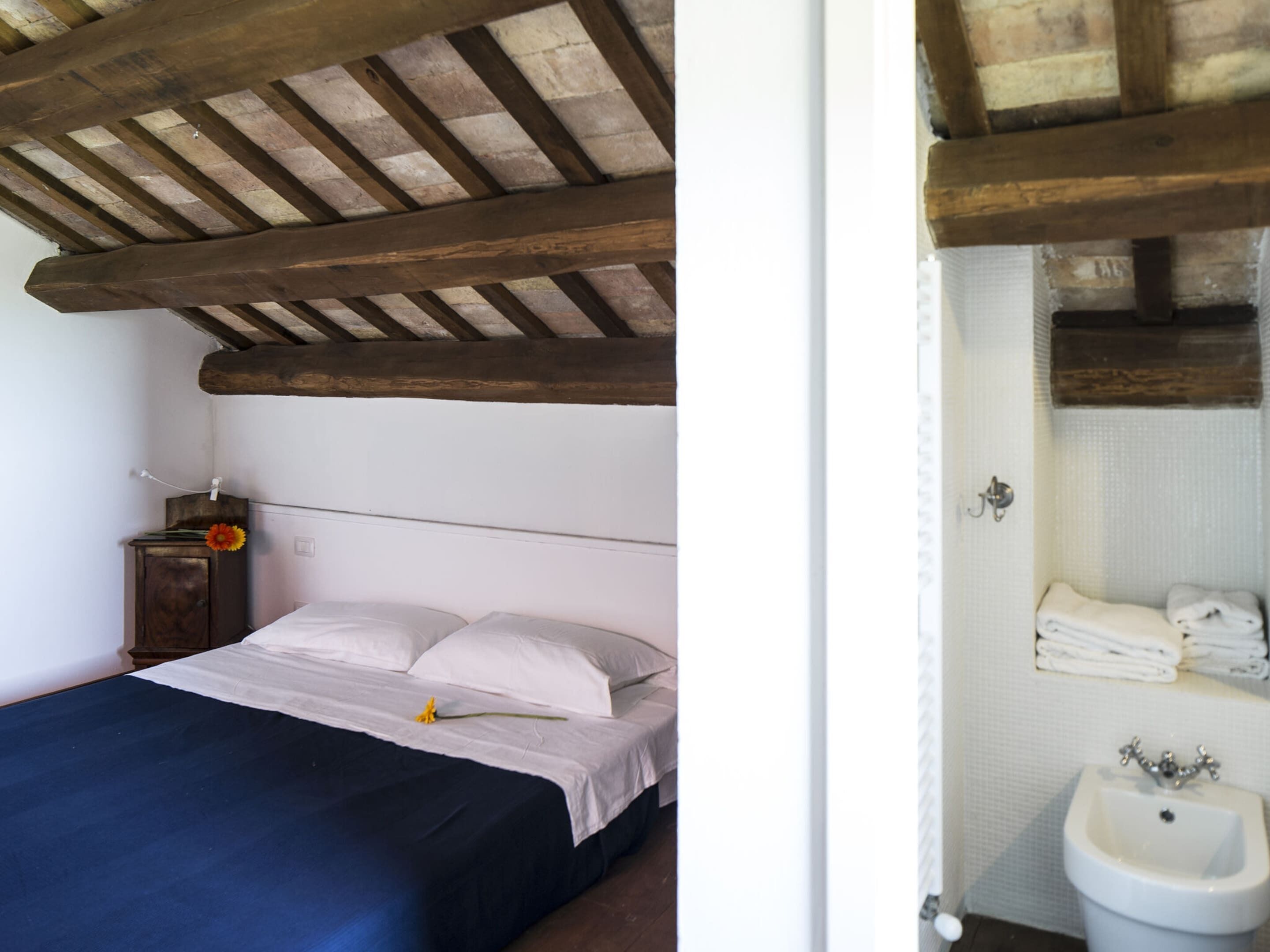 2 bedrooms, individually furnished, bed sheets