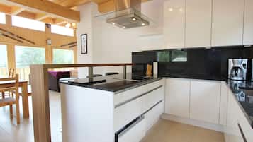 Chalet | Private kitchen | Coffee/tea maker