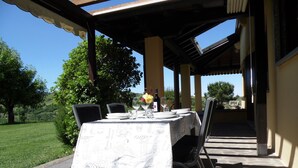 Balcony - Detached Villa With Pool Within a Farm Ground, in Quiet Hillside (Santa Maria della Versa)