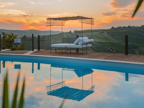 Apartment | Pool