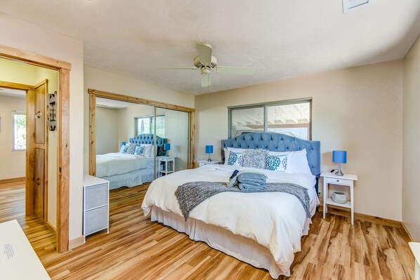 4 habitaciones, cuna de viaje, internet y ropa de cama 