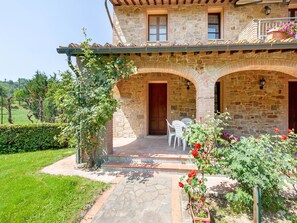 Reception - Sun-kissed Apartment in Alberi- Montaione With Garden (Montaione)