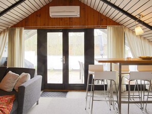 House | Dining