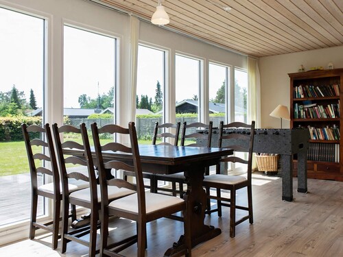 4 Person Holiday Home in Vaeggerlose
