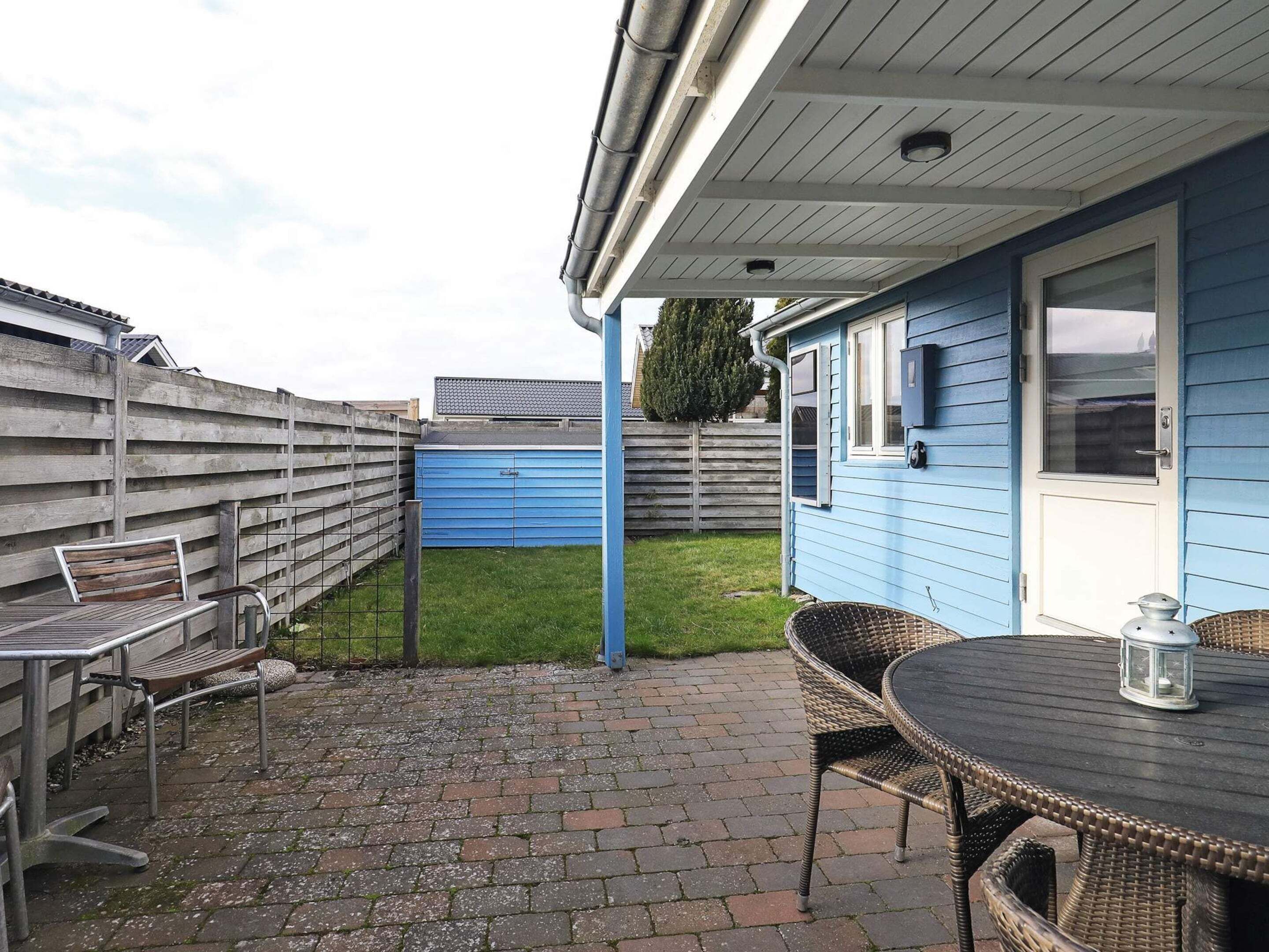 Rumah | Tempat makan outdoor