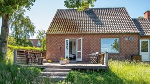 Exterior - 4 Person Holiday Home in Glesborg (Glesborg)