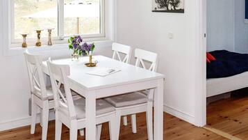 House | Dining