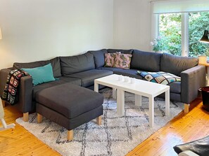 House | Living area | TV