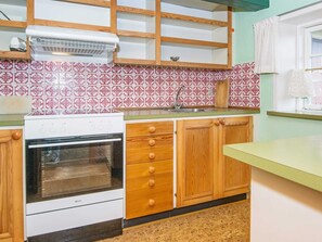 Private kitchen - 5 Person Holiday Home in Romo (Rømø)