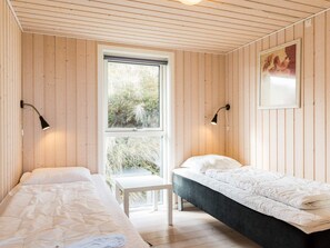 3 bedrooms, individually furnished, bed sheets