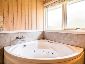 House | Spa treatment - 8 Person Holiday Home in Fano (Fano)