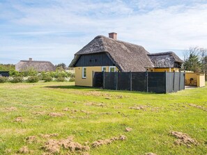 House | Exterior - Charming Cottage in Peaceful Fjand-by Traum (Ulfborg)
