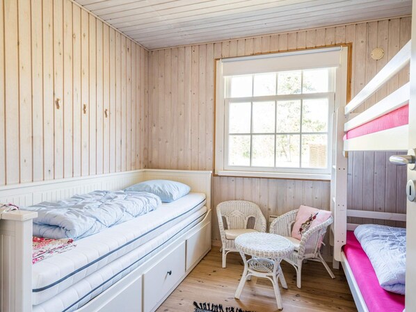 House | Interior - 4 Person Holiday Home in Blavand (Blavand)