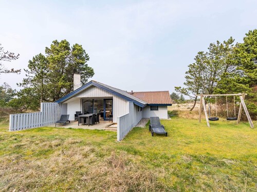 6 Person Holiday Home in Blavand