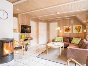 Living area - 8 Person Holiday Home in Blavand (Blavand)