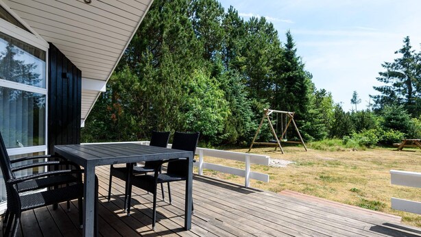 Balcony - 6 Person Holiday Home on a Holiday Park in Nørre Nebel (Norre Nebel)