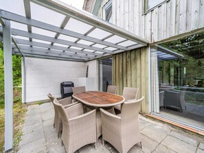 House | Outdoor dining - 6 Person Holiday Home in Norre Nebel (Norre Nebel)