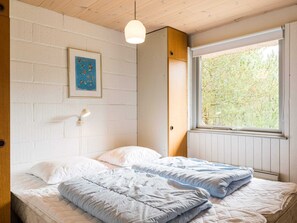 House - 6 Person Holiday Home in Norre Nebel (Norre Nebel)