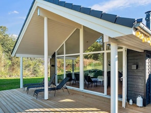 บ้านพัก | ลานระเบียง/นอกชาน