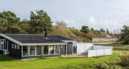 6 Person Holiday Home on a Holiday Park in Fanø