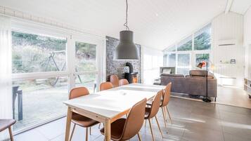 House | Tempat makan