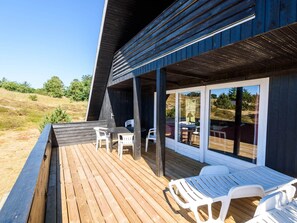 Outdoor dining - 5 Person Holiday Home in Fano (Fano)