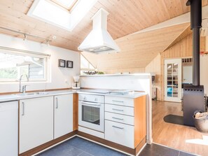 Interior - 8 Person Holiday Home in Blavand (Blavand)