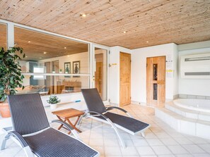 Casa | Bañera de hidromasaje cubierta