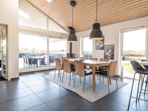 House | Dining - 10 Person Holiday Home in Fano (Fano)