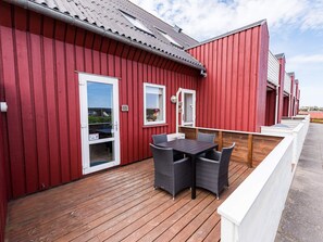 Exterior - 4 Person Holiday Home on a Holiday Park in Henne (Henne)
