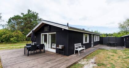 6 Person Holiday Home on a Holiday Park in Nørre Nebel