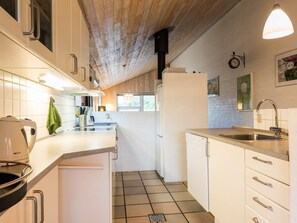 House | Private kitchen - 6 Person Holiday Home in Norre Nebel (Norre Nebel)