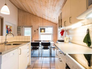 Private kitchen - 6 Person Holiday Home in Norre Nebel (Norre Nebel)