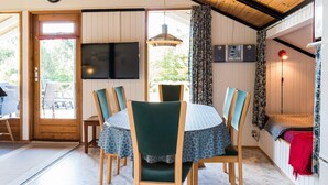 3 bedrooms, individually furnished, bed sheets - 4 Person Holiday Home in Norre Nebel (Norre Nebel)