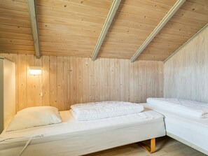 Interior - 5 Person Holiday Home in Hvide Sande (Hvide Sande)
