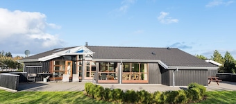 8 Person Holiday Home on a Holiday Park in Hemmet
