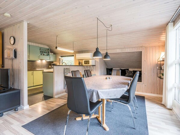 House | Interior - Bright Cottage With Covered Terrace-by Traum (Norre Nebel)