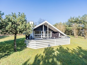 House | Exterior - Bright Cottage With Covered Terrace-by Traum (Norre Nebel)