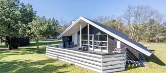 Bright Cottage With Covered Terrace-by Traum