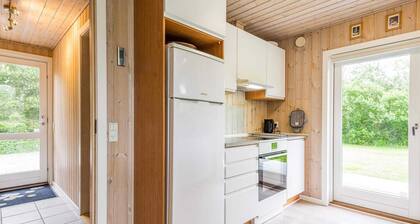 6 Person Holiday Home in Hemmet